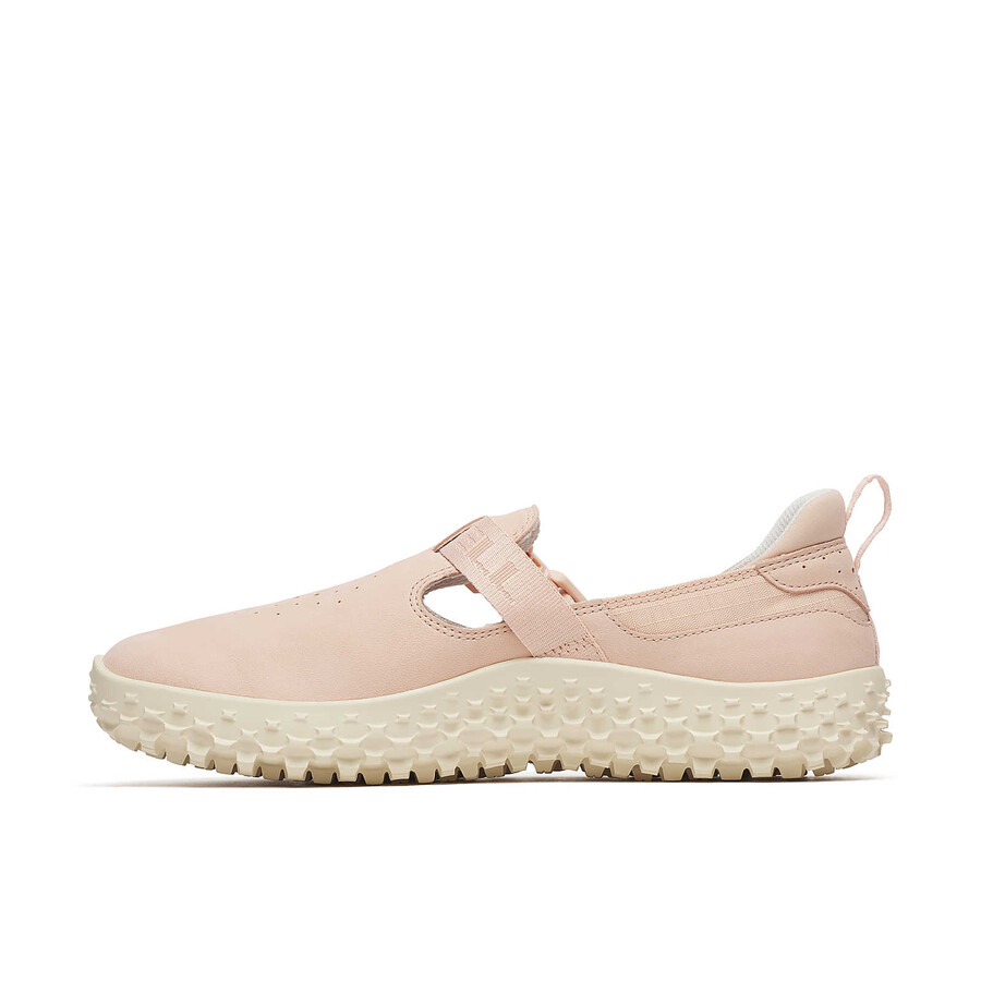 sapatos femininos de nobuck com fivela envolvente cor rosa sal