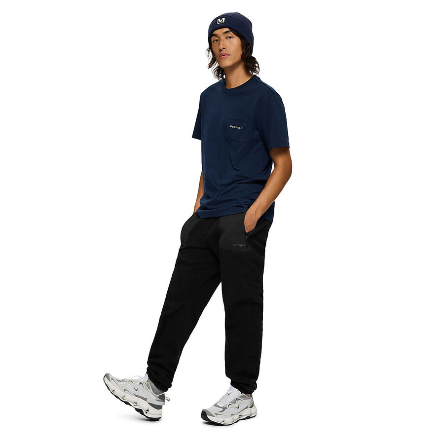 camiseta masculina de manga curta com bolso e modelagem relaxada - azul marinho noite