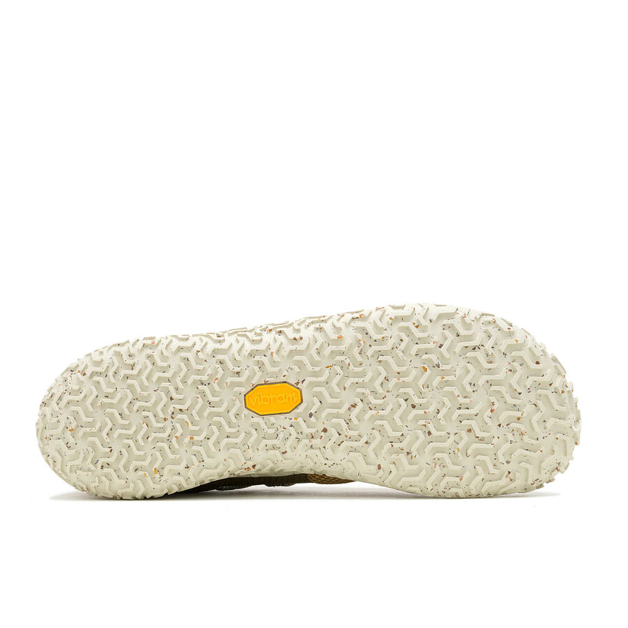tênis barefoot feminino trail glove 7 na cor bege
