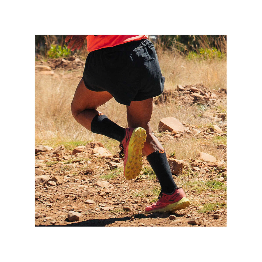 tênis de corrida feminino mtl long sky 2 matryx trail pretomulticolorido