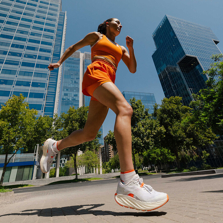tênis de corrida de trilha feminino promorph brancoflare