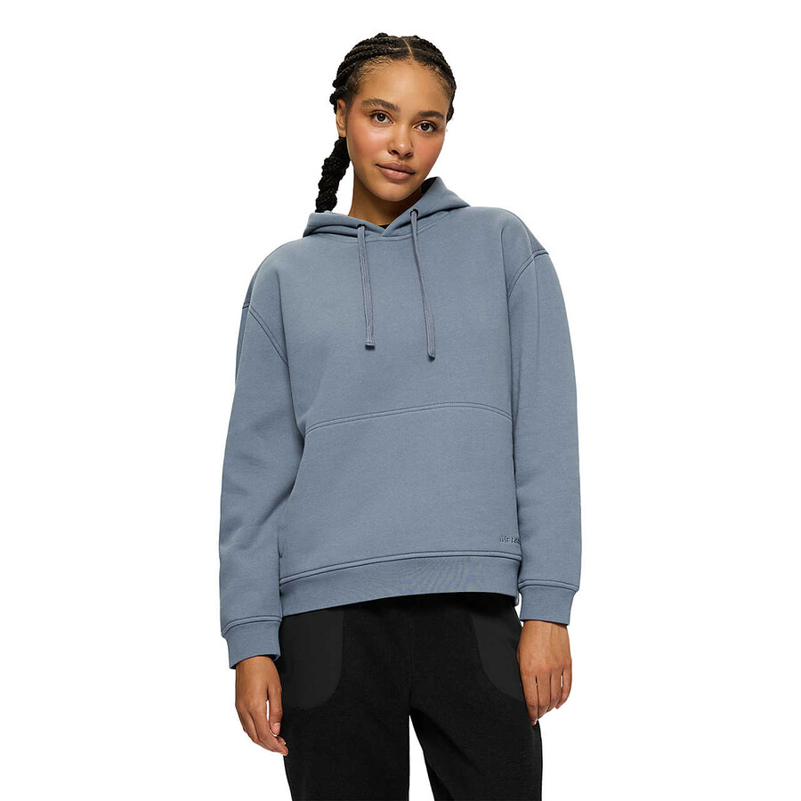 moletom feminino com capuz estilo descontraído azul-claro.
